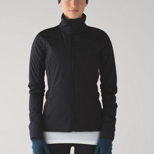 EUC Lululemon Run for Cold full zip Jacket size 6